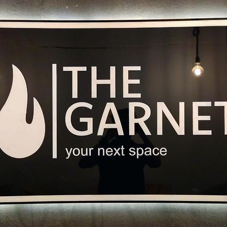 The Garnet Mirissa Hotel Buitenkant foto